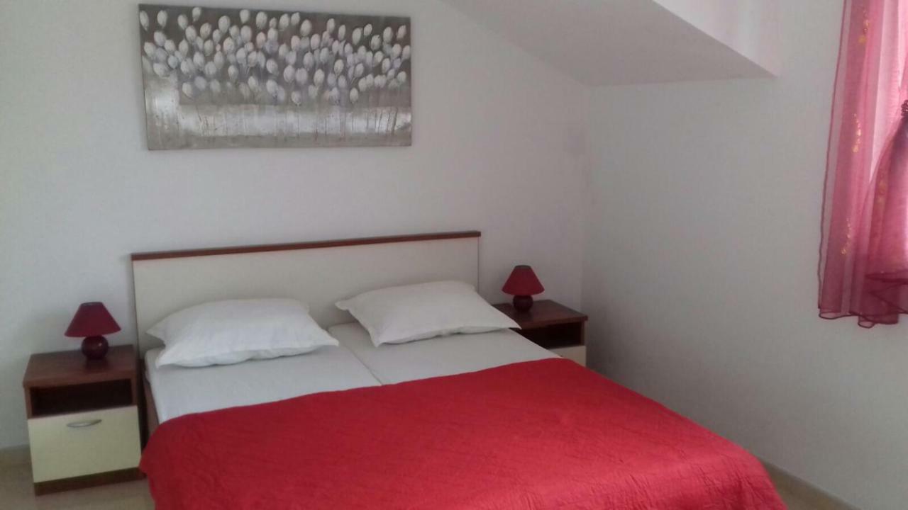 Apartment Vucica Sevid Zewnętrze zdjęcie